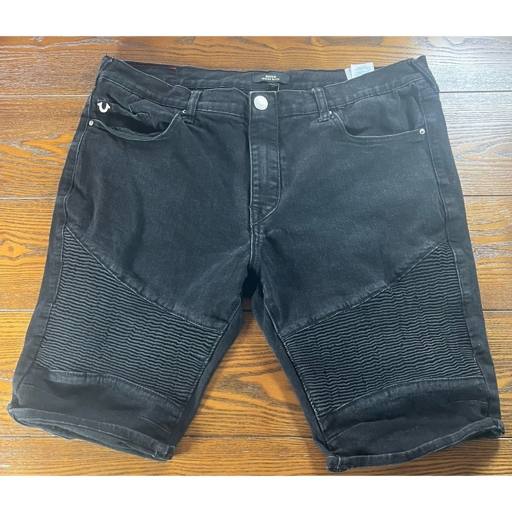 True Religion Rocco Relaxed Skinny Black Jean Short Size 36 Men's